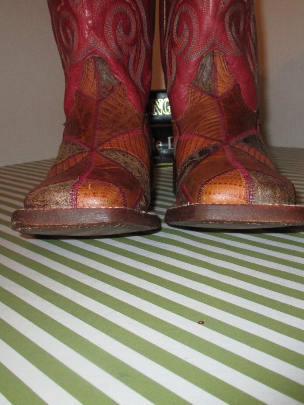 Ariat Western Boots - Picture 7 of 12